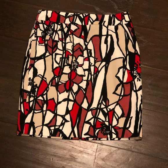 Artistic Ann Taylor Skirt Size 4P - Picture 2 of 5